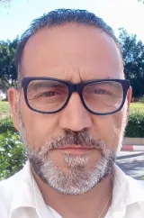 אבי גנון